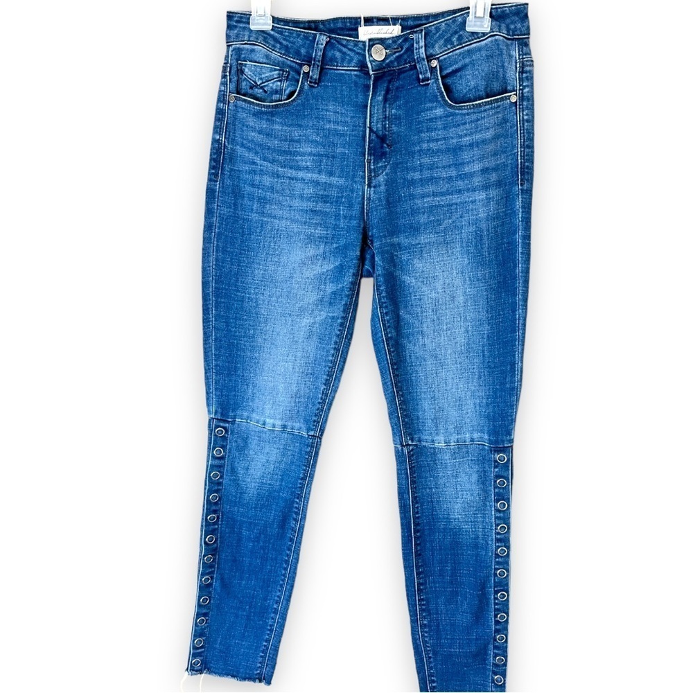 Unpublished raw hem rivets skinny stretch jeans size 27